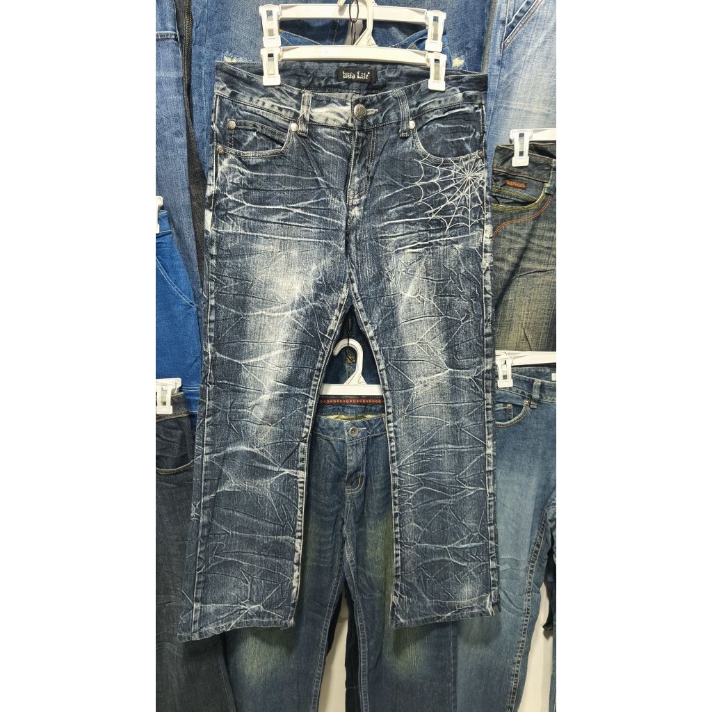 celana denim jeans fadding dari WILD LIFE size35