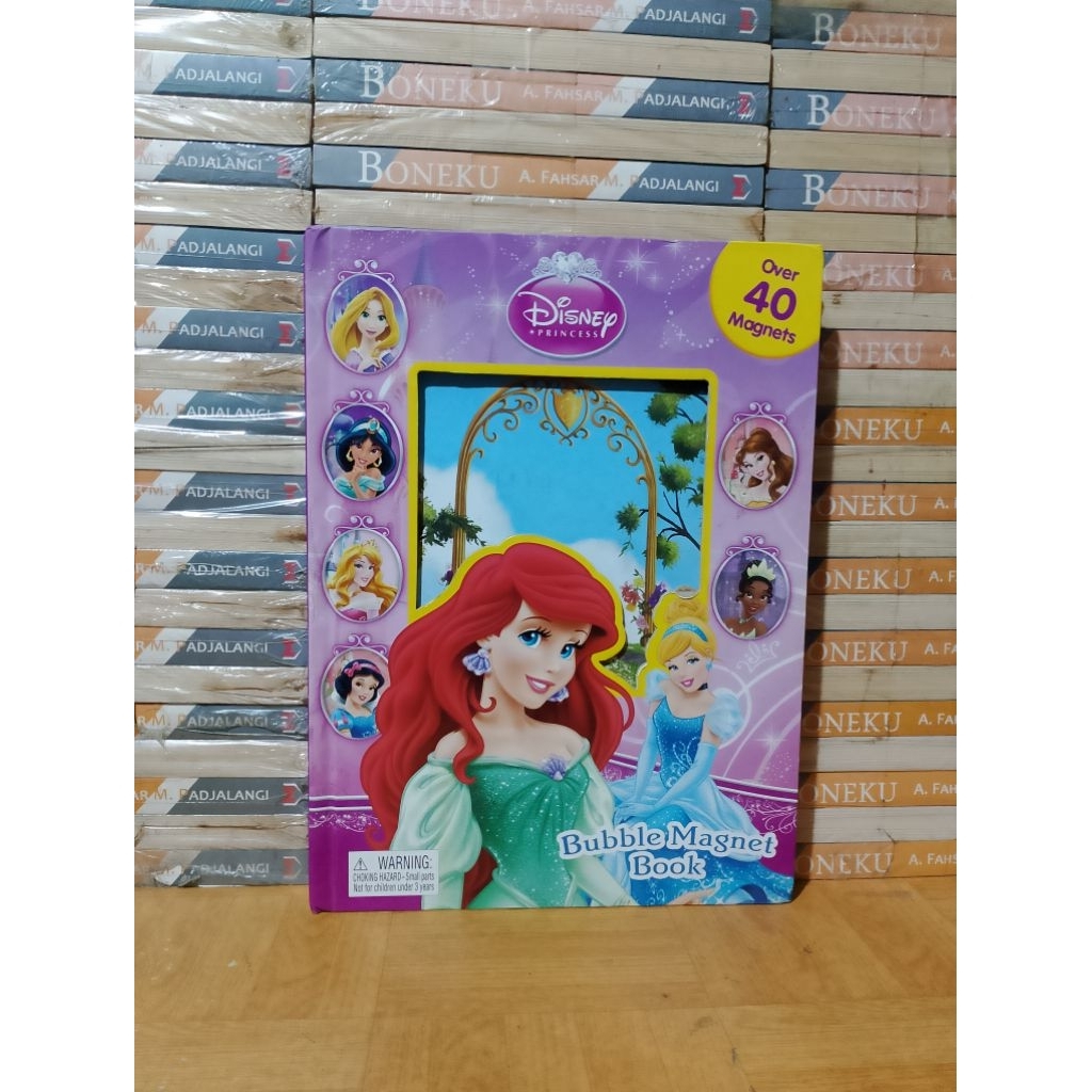 DISNEY PRINCESS BUBBLE MAGNET BOOK