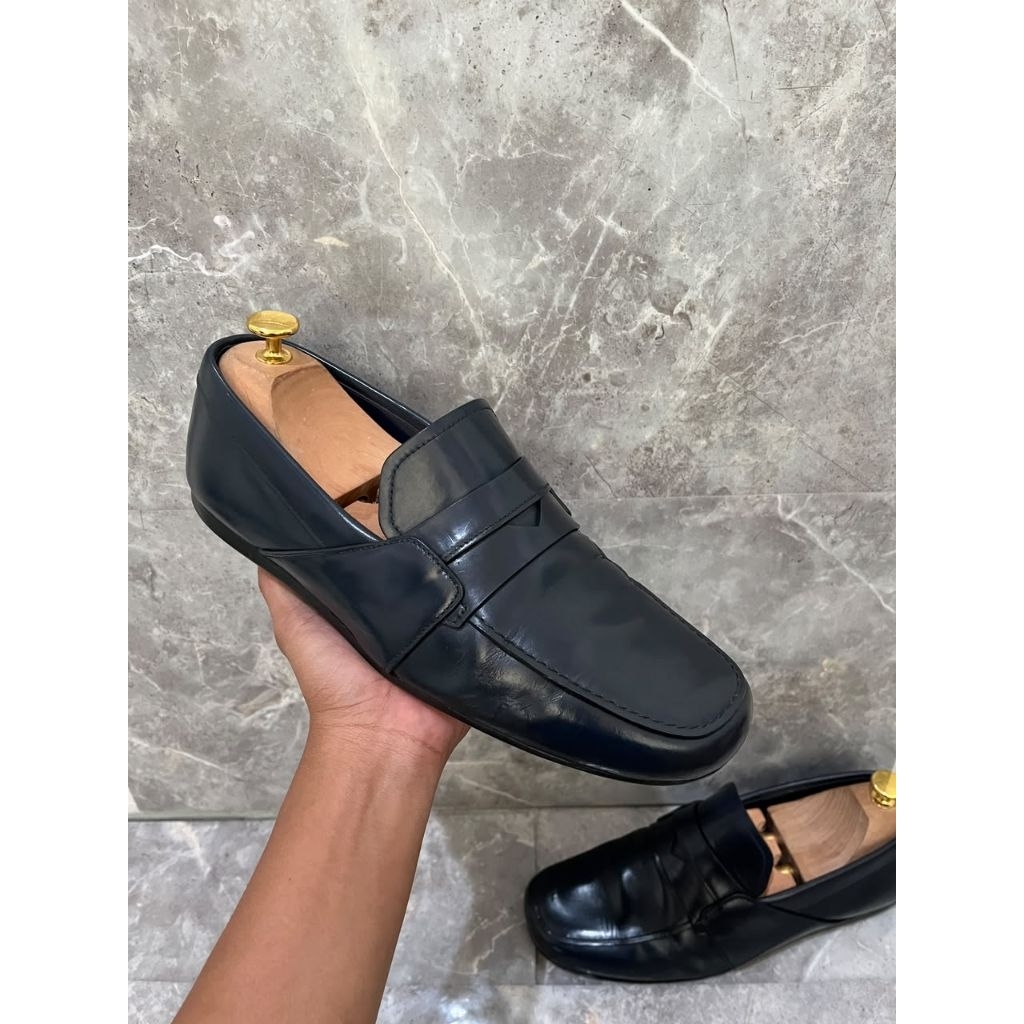 Sepatu PRADA Size 41 42 Loafers ORI Casual Slip On Prelov Branded Luxury