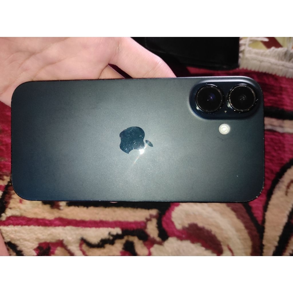 Iphone 16 basic lock icloud