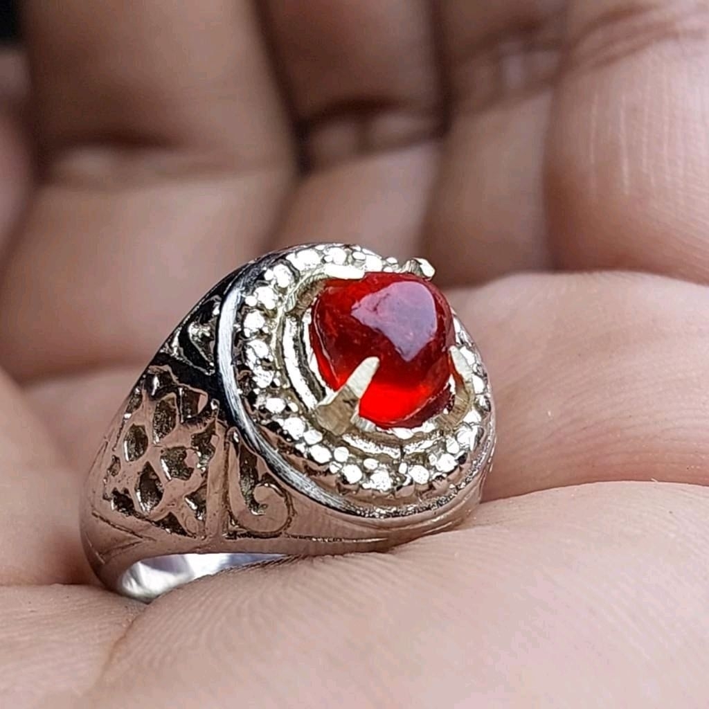 Cincin Batu Kerikil Merah Siam Pria Model Batu Akik