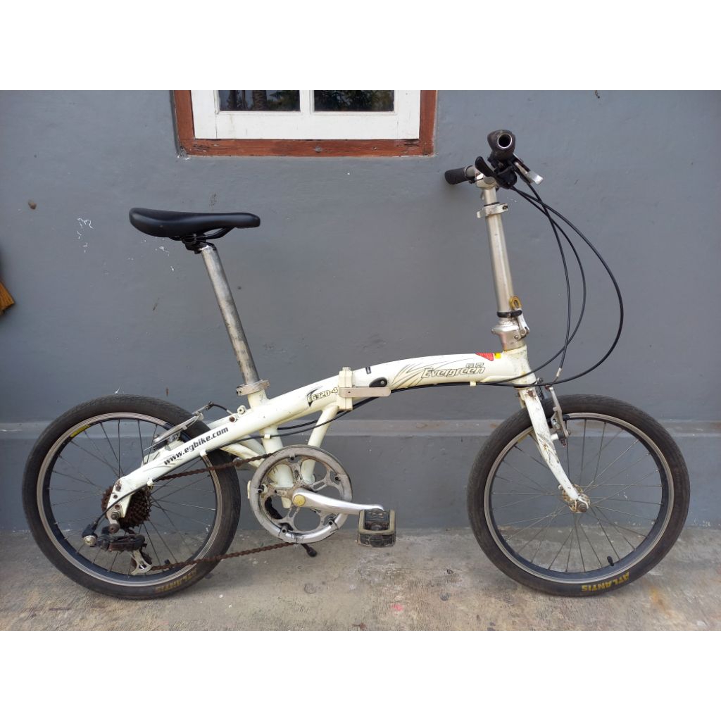 Sepeda Lipat Evergreen EG-320 Alloy