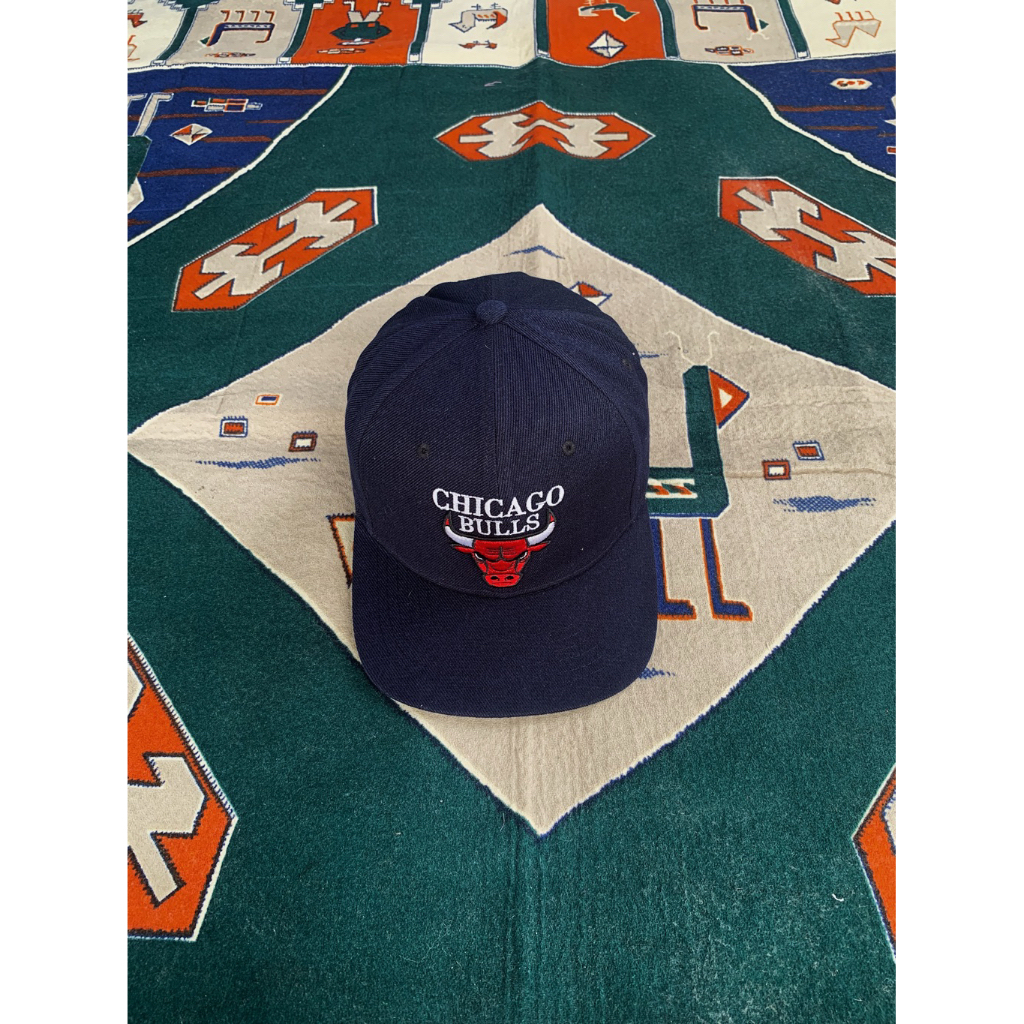 topi vintage chicago buls
