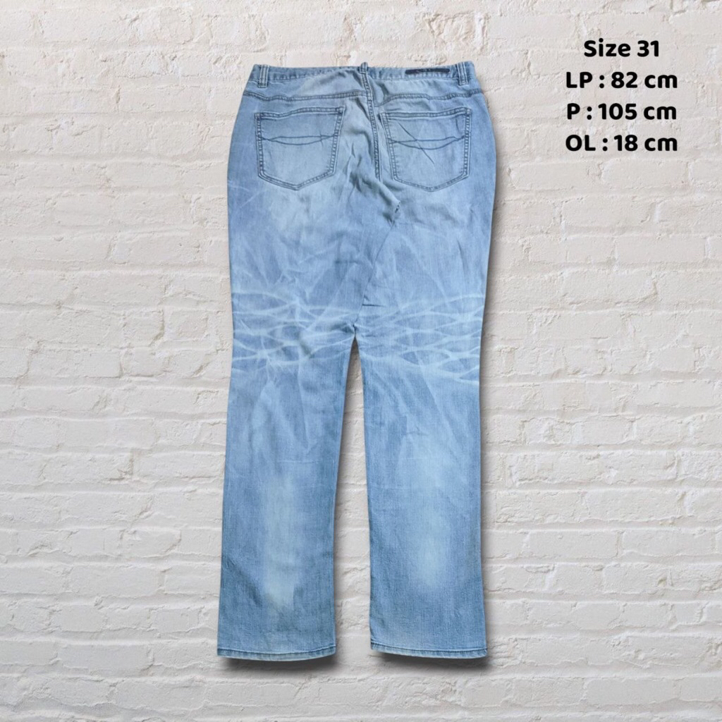 Size 31 Celana Panjang Longpants Frj Jeans Light Blue Washed Fading Slim fit Second Preloved #CJ181A