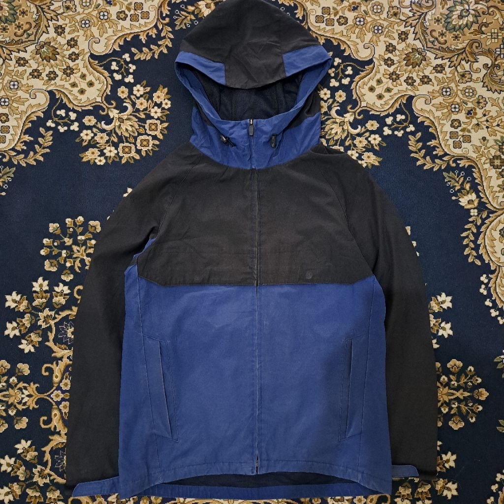 Jaket Uniqlo GU Outdoor Mountain Parka