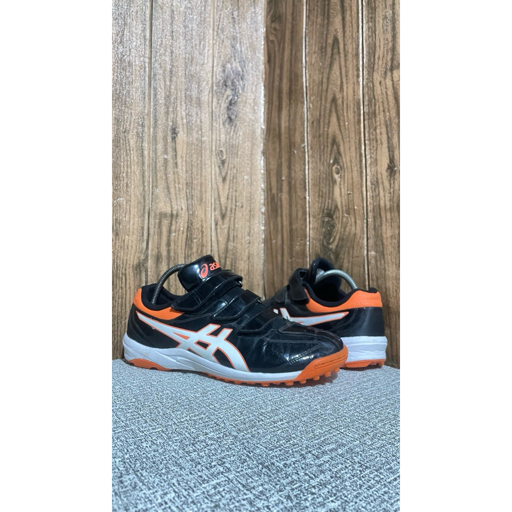 sepatu turf baseball softball asics size 42