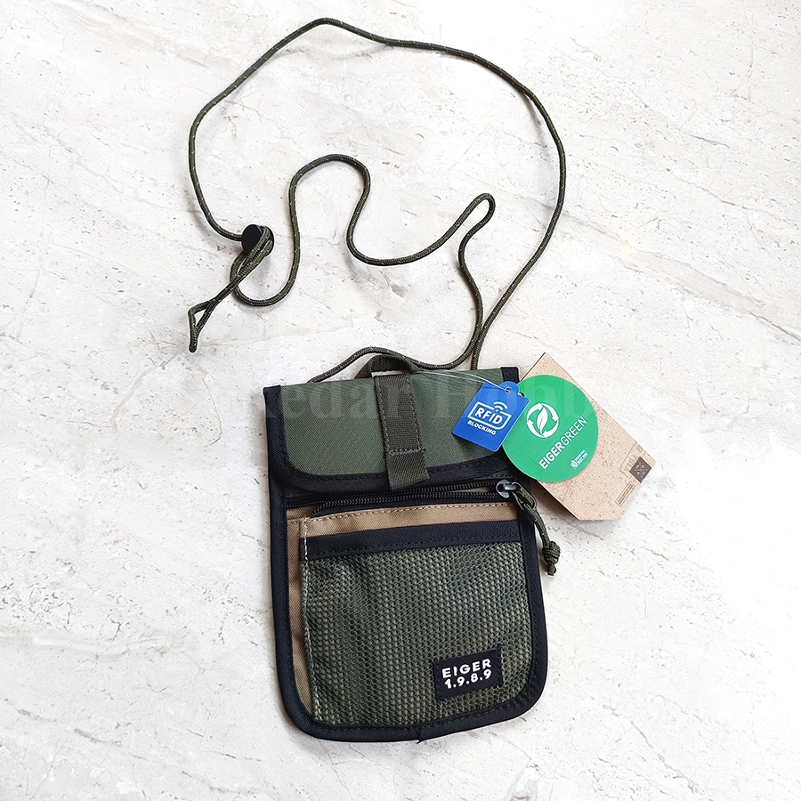 TAS HP PASSPORT EIGER 1989 X VIAJE OLIVE WATER REPELLENT ANTI RFID