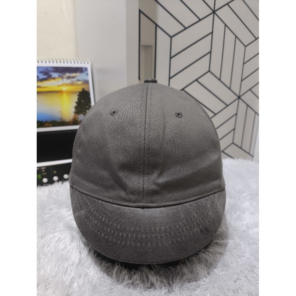 Topi Visor Pendek Visor Suede