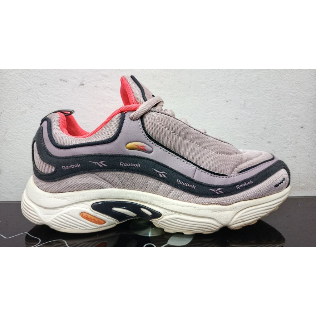 Sepatu Second Ori - Reebok Daytona DMX Mu size 41