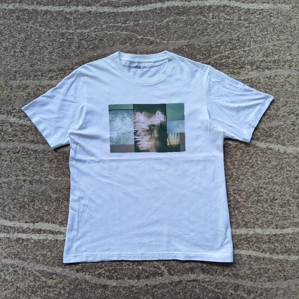 Kaos Uniqlo x Gen Hoshino