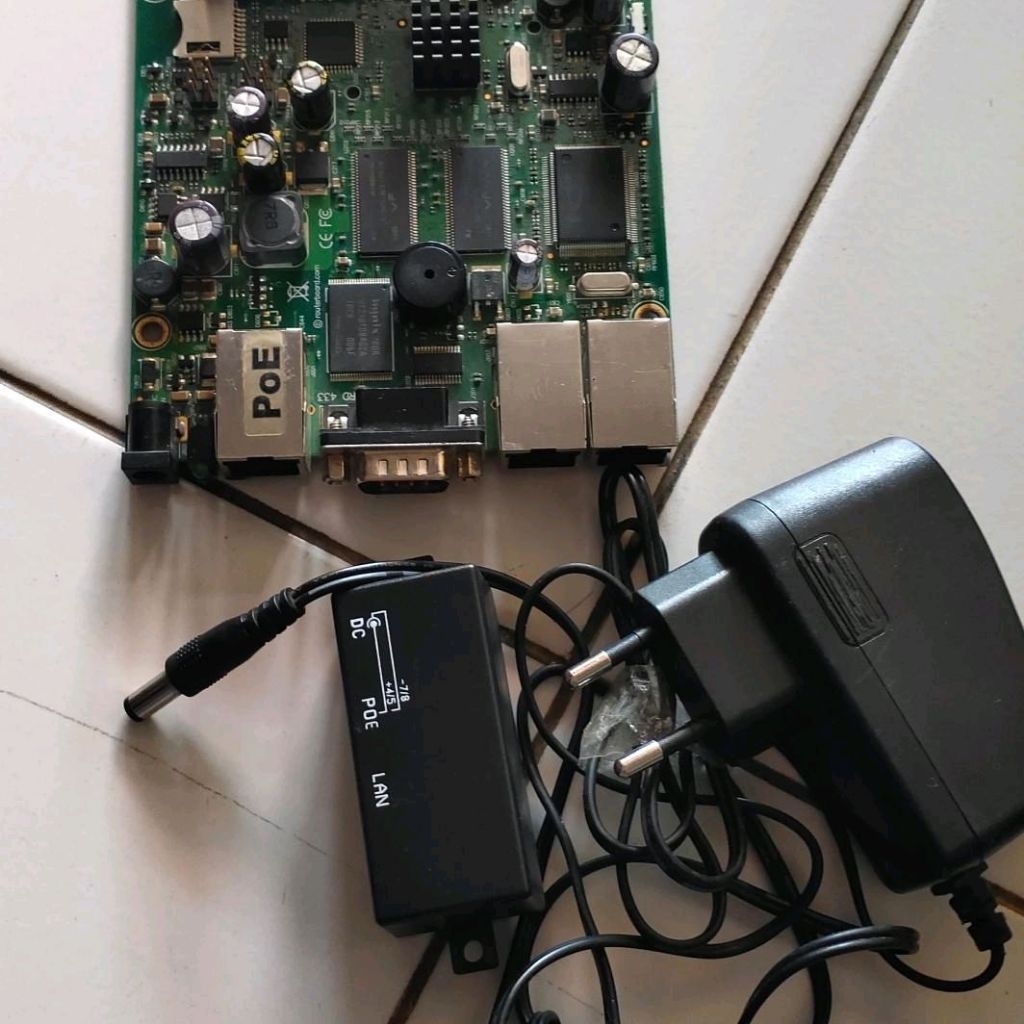 Mikrotik rb433uah routerboard rb800 bonus mini pci