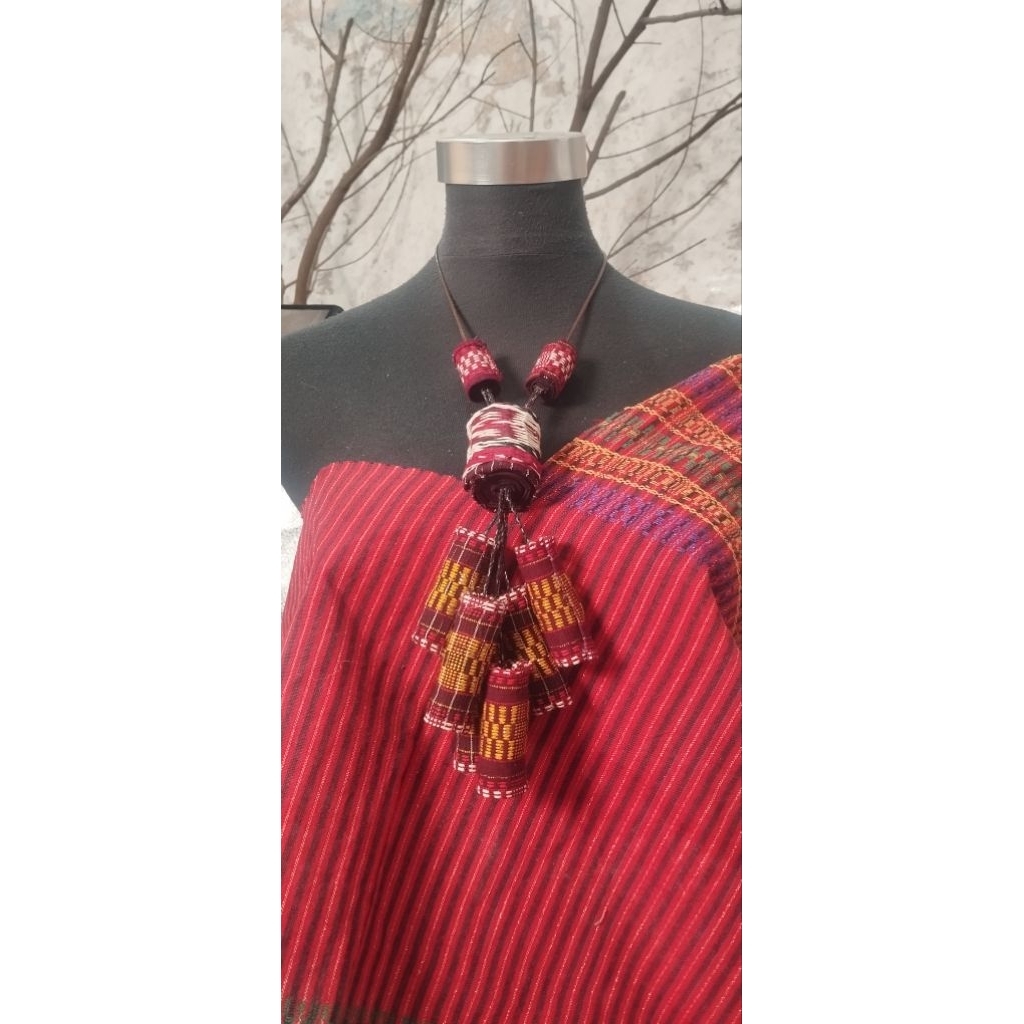 Kalung etnik ulos handmade kalung Batak limited edition series bulu ricang