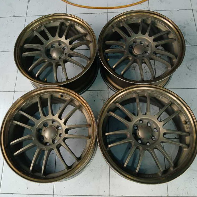 VELG BEKAS SECOND RING 17 LUBANG 4 RE30 R17X8 H8X100-114,3 ET40