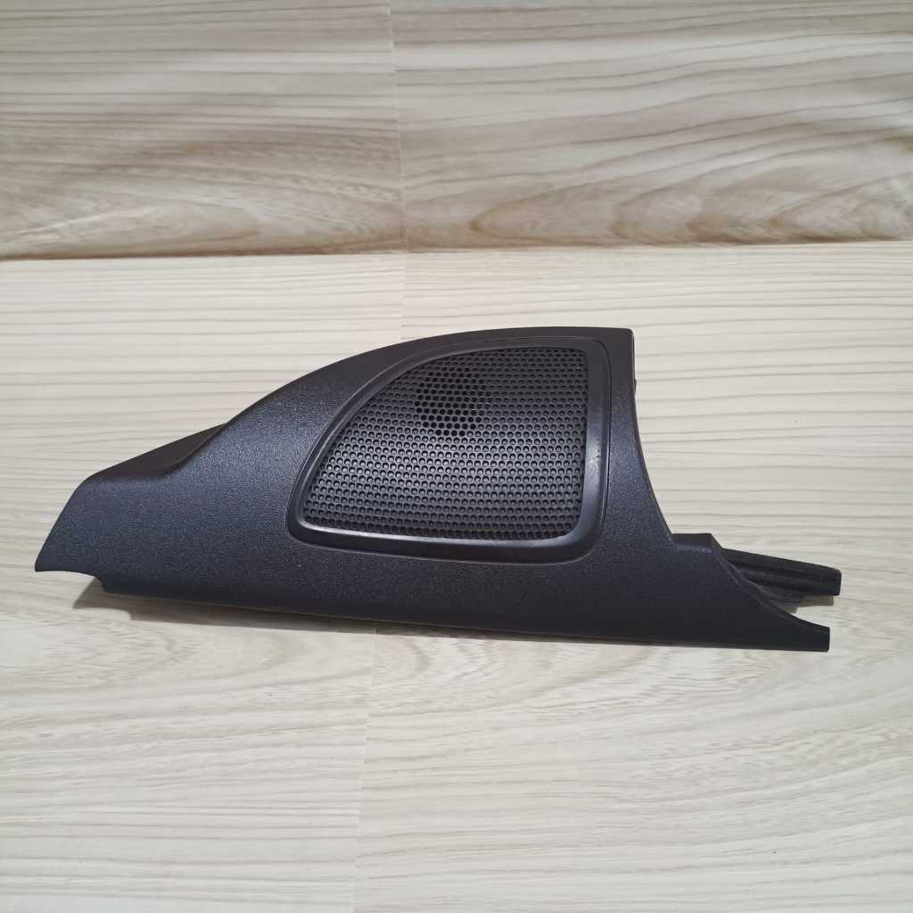Cover speaker tweeter pilar samping Kiri wuling confero original
