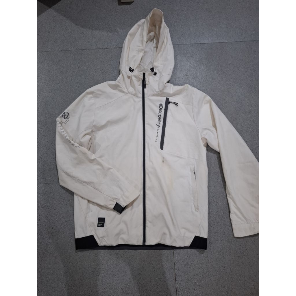 Jaket Discovery anti air