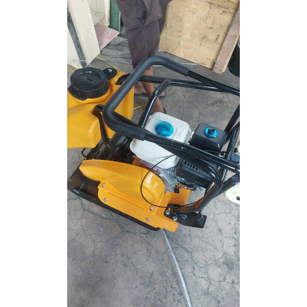 Mesin Stamper Kodok Gasoline Plate C90 T Dutec