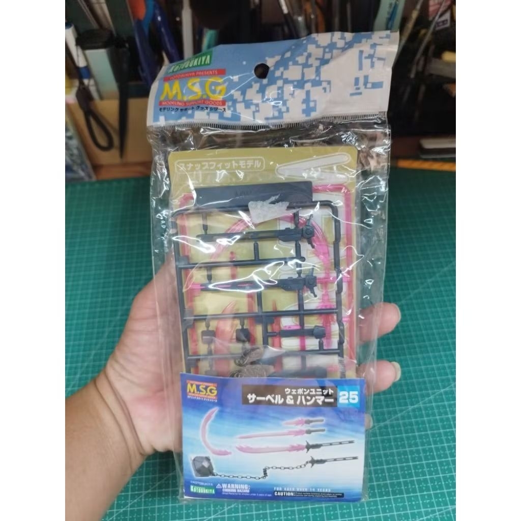 Kotobukiya MSG Saber & Hammer