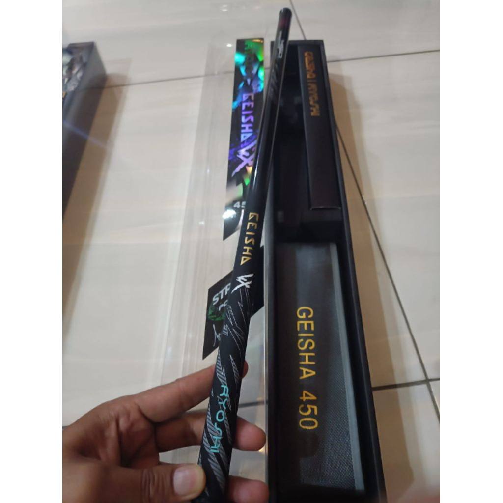 joran tegek Ryoshi geisha 450 , bahan full carbon, action medium kaku