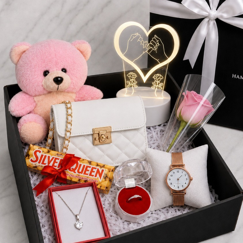 Hampers Kado Wanita Berisi Buket Boneka Tas Lampu Hias dan Aksesori Perhiasan