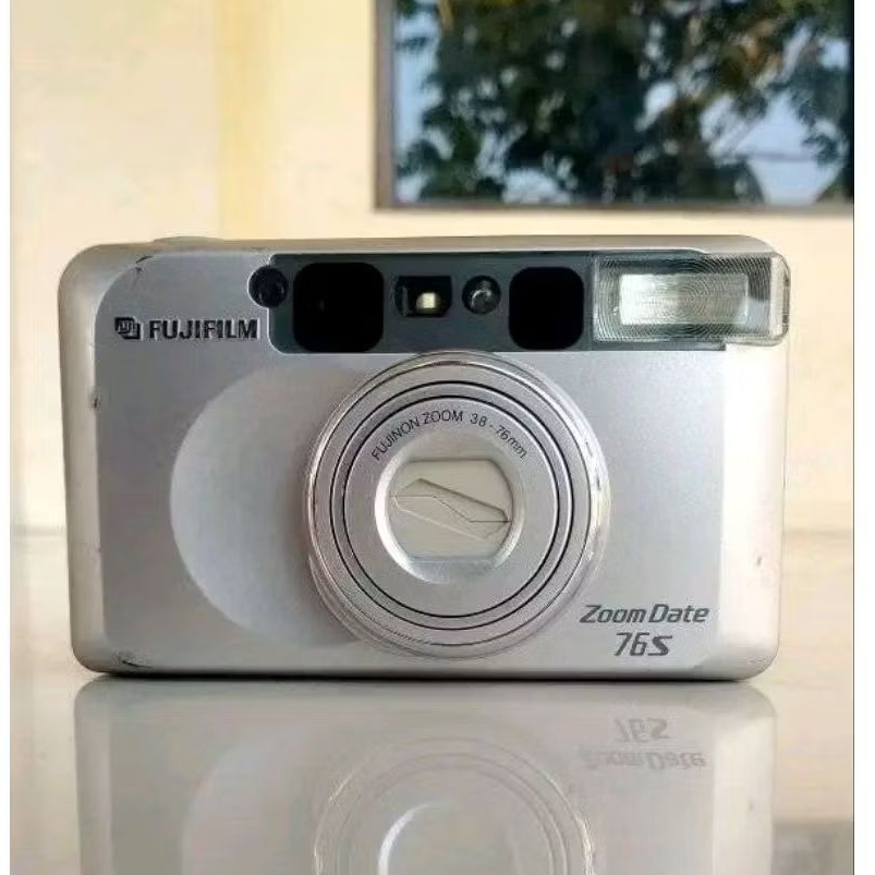 FUJIFILM ZOOM DATE 76S / KAMERA ANALOG