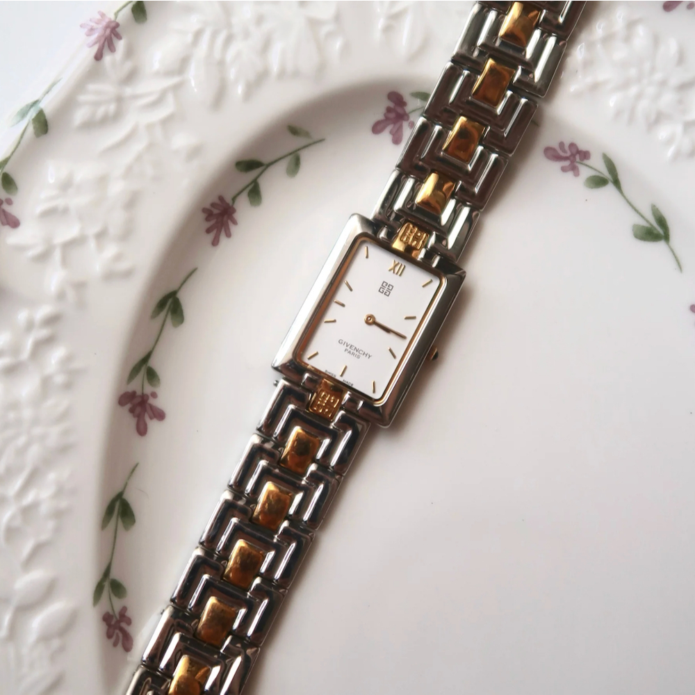 Jam Tangan Wanita Vintage Watch Givenchy Tank Two Tone Chain Watch Original Autentik Preloved Bekas
