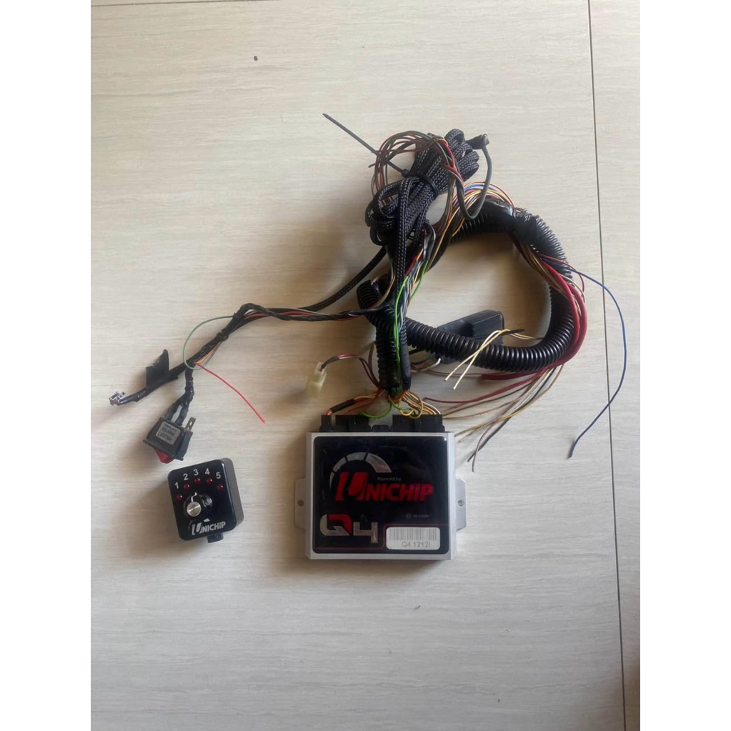 dastek unichip Q4 + selector