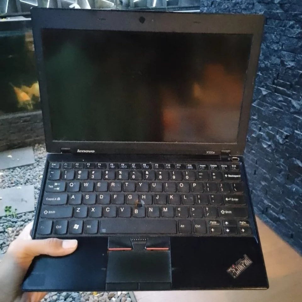 Lenovo THINKPAD X120 AMD E 350 RAM4GB SSD128GB