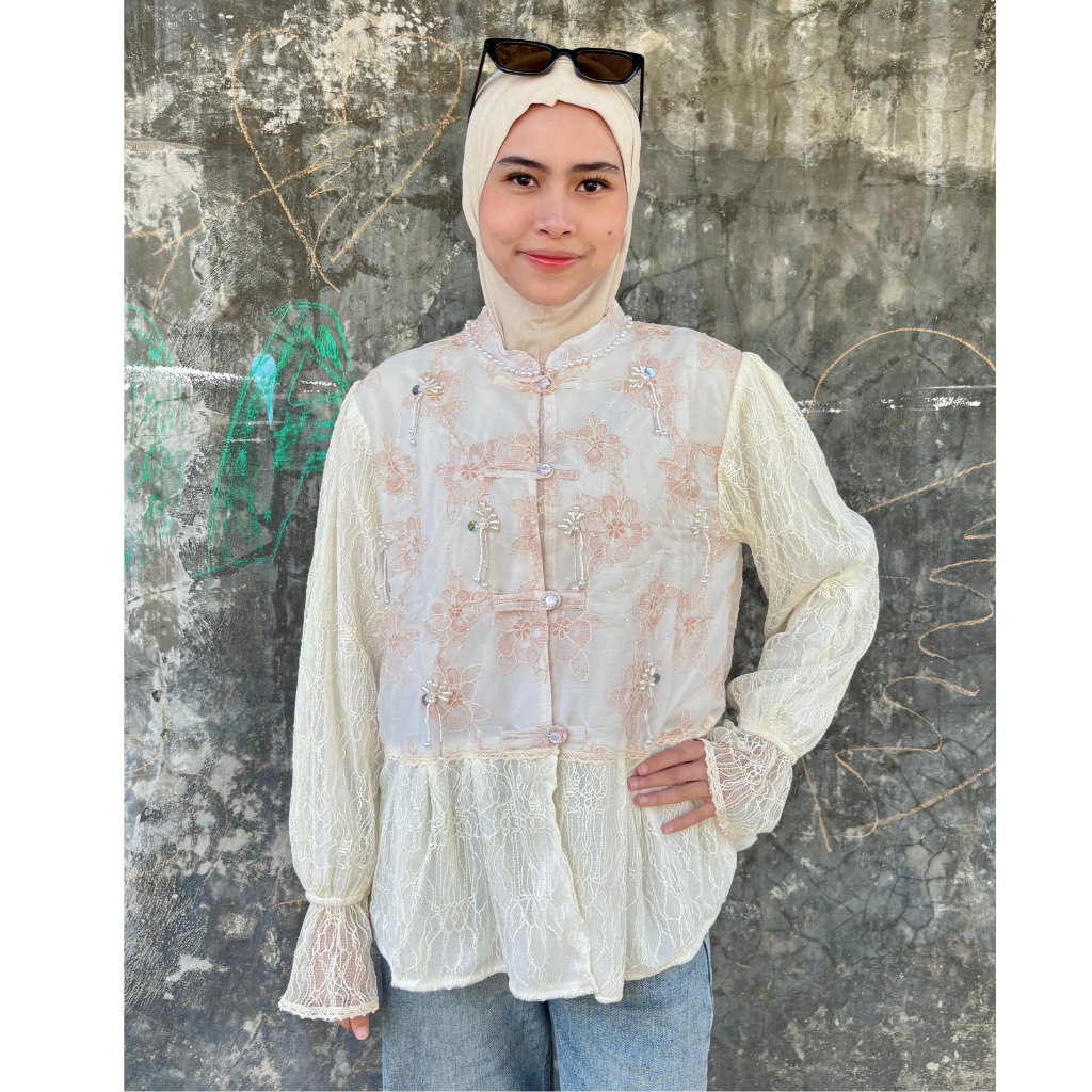 Atasan Blouse Bunga Brokat Cantily Korean Look / Blouse Butik / Blouse Wanita Kekinian