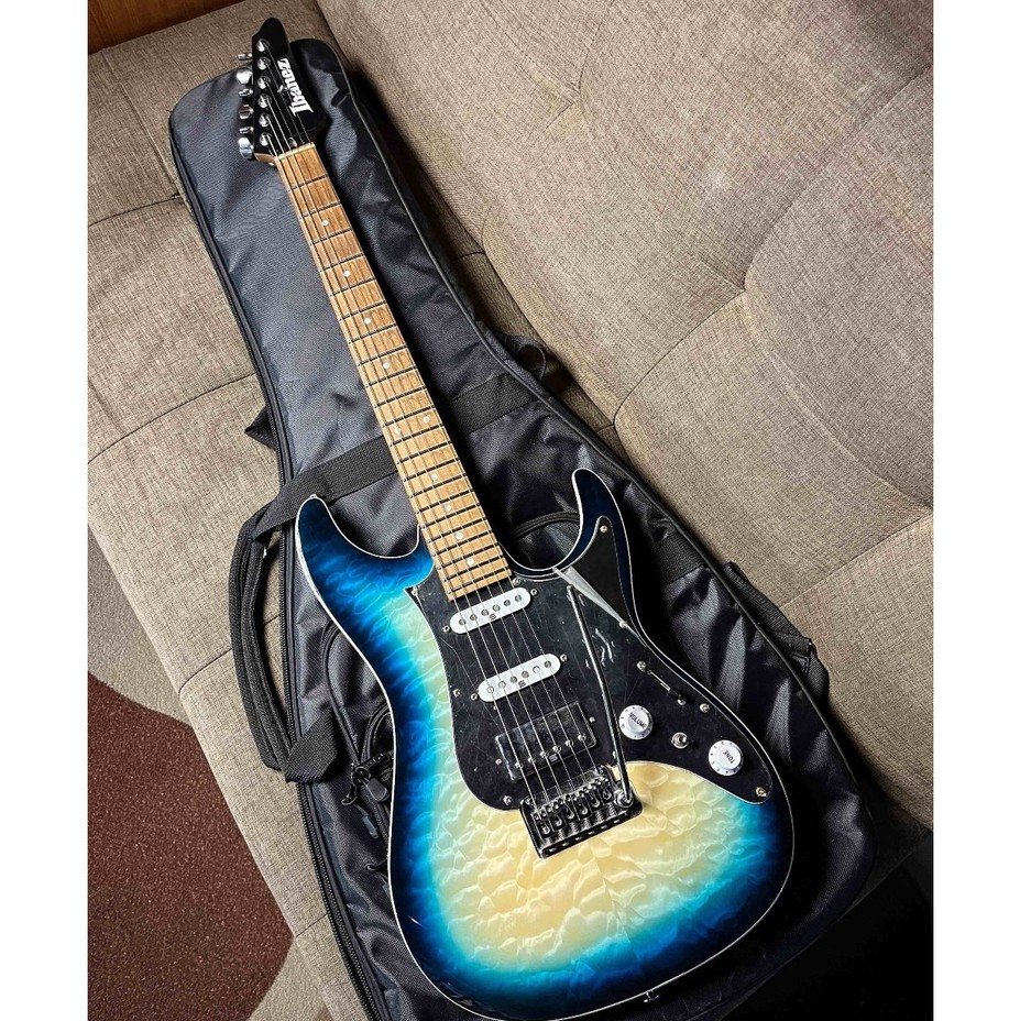 Ibanez Premium AZ24P1 QM