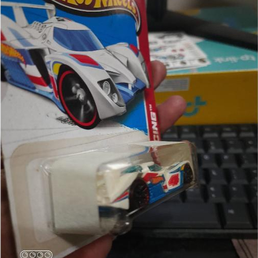 Hot Wheels 24 Ours Putih 2013 HW Race Team