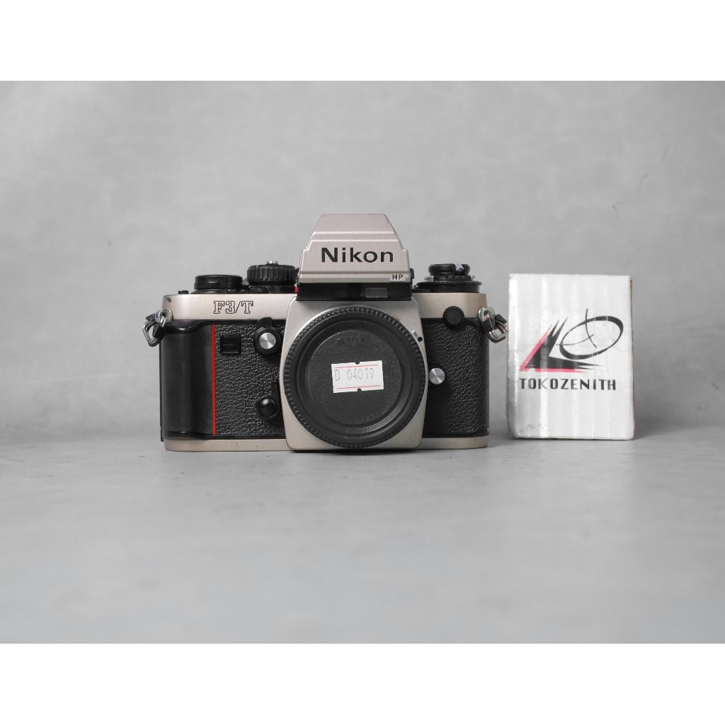Nikon F3/T F3T F3 Titanium champagne - Kamera Nikon Analog - No F2M F3 - D04019