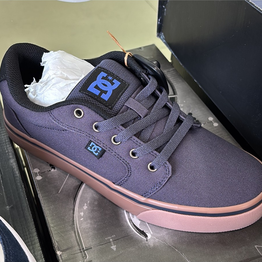 sepatu dc shoes original