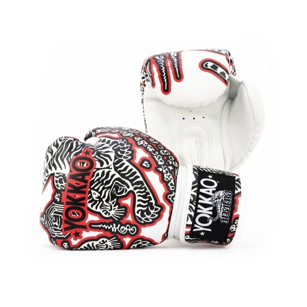 YOKKAO SAK YANT BOXING GLOVES