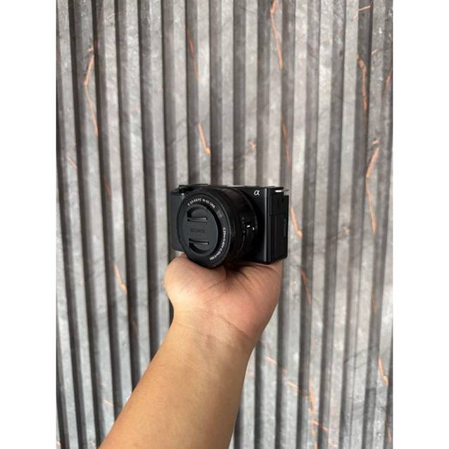 [KAMERA MIRRORLESS] SONY ZV-E10 BLACK MULUS SECOND BERGARANSI ORIGINAL