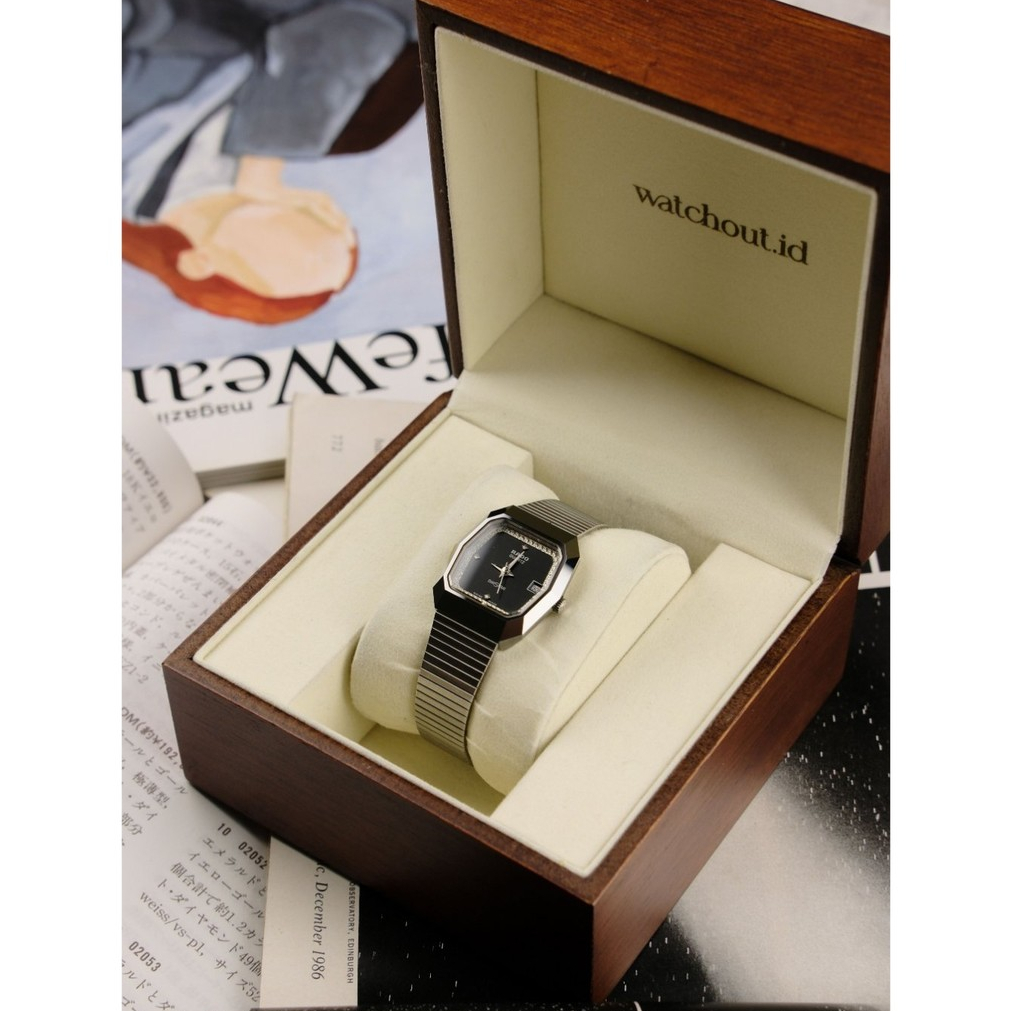 Rado DiaStar Ref. 111.0180.3 Quartz Decagon Ceramic 24mm Black Diamond Ring Dial - Jam Tangan Wanita