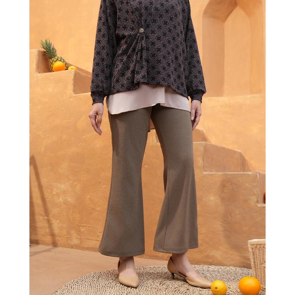 Heaven Lights - Lora Flare Pants - Celana Panjang Cutbray Wanita Muslim