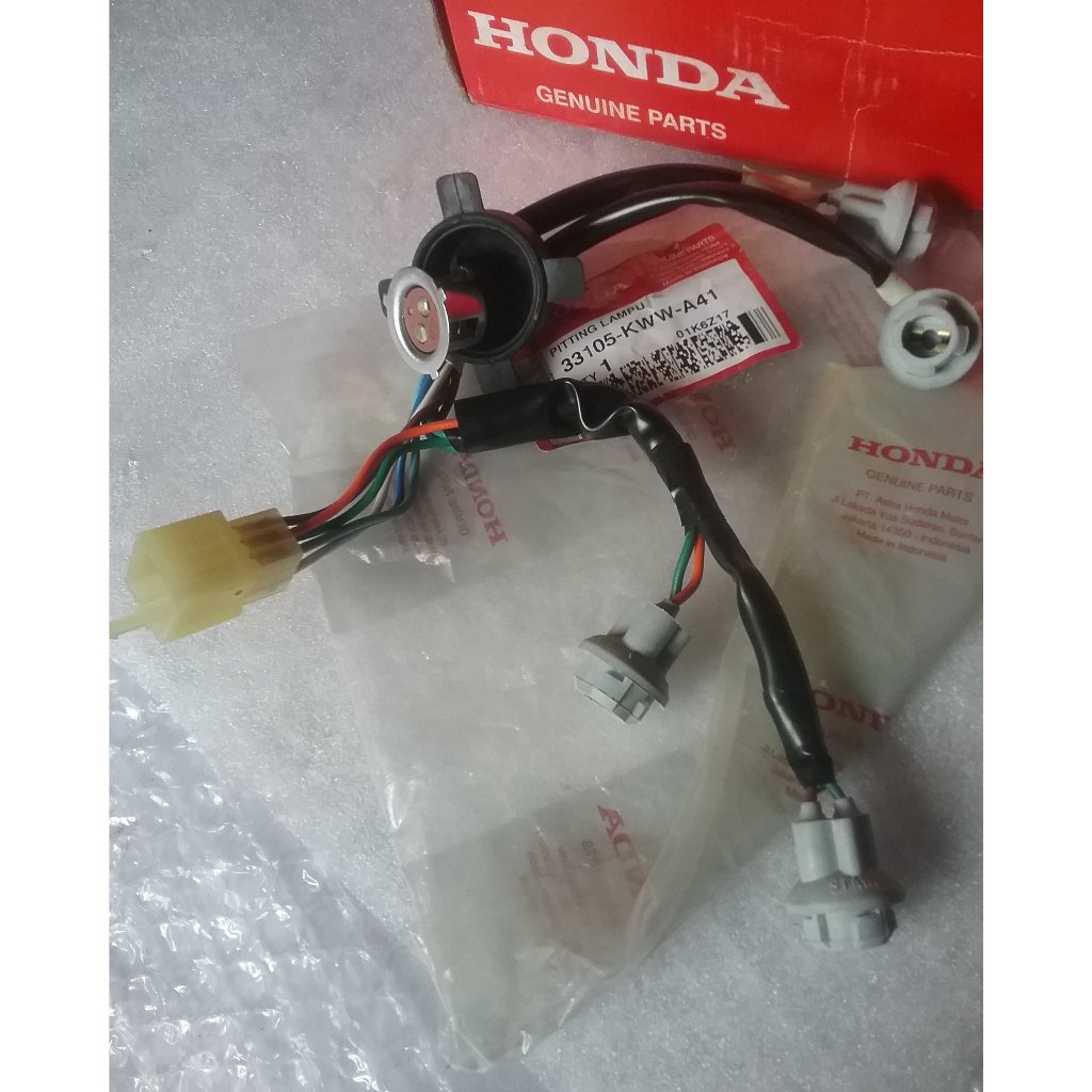 SOKET KABEL LAMPU DEPAN REVO REPO BLADE BLED LEGENDA 110 125 33115K03N31 33105KWWA41 33130-K07-901 3