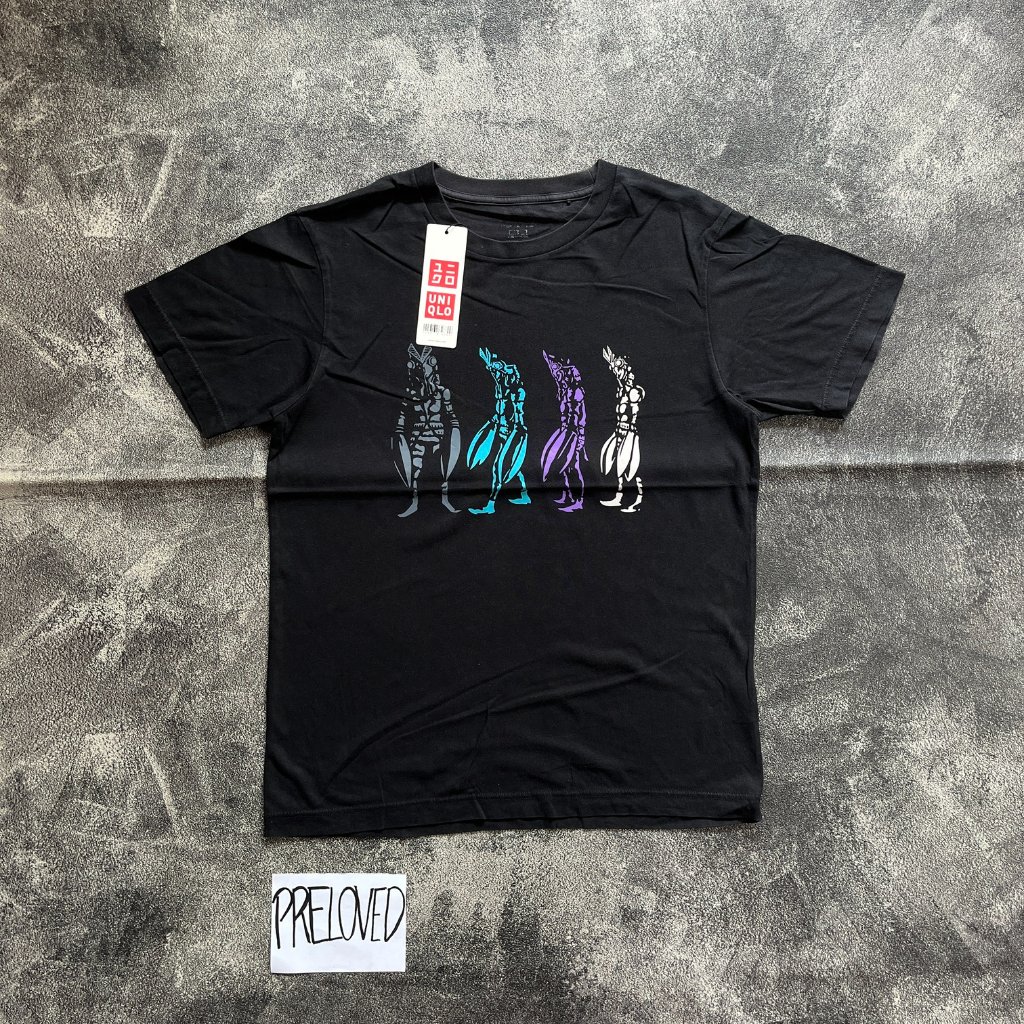 Tshirt Uniqlo UT x Ultraman Kaos Hitam ukuran L