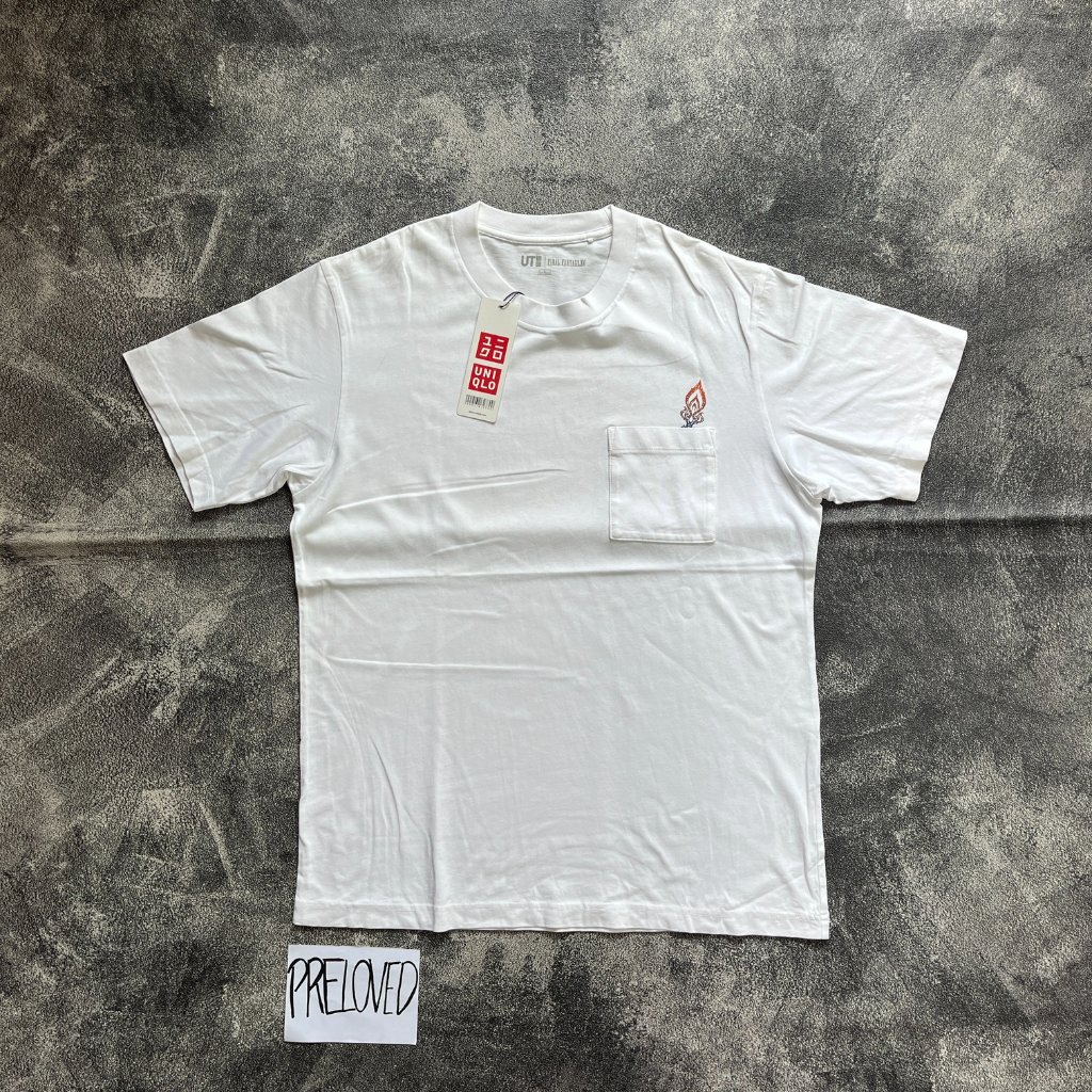 Tshirt Uniqlo UT x Pocket Final Fantasy XVI Kaos Putih ukuran L