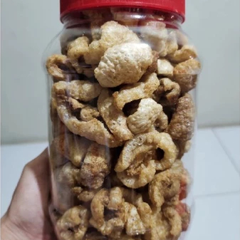 cu jiu ca berlemak spesial/kerupuk kulit babi
