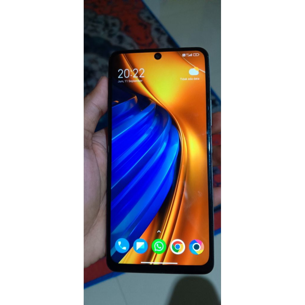 Poco F4 8/256