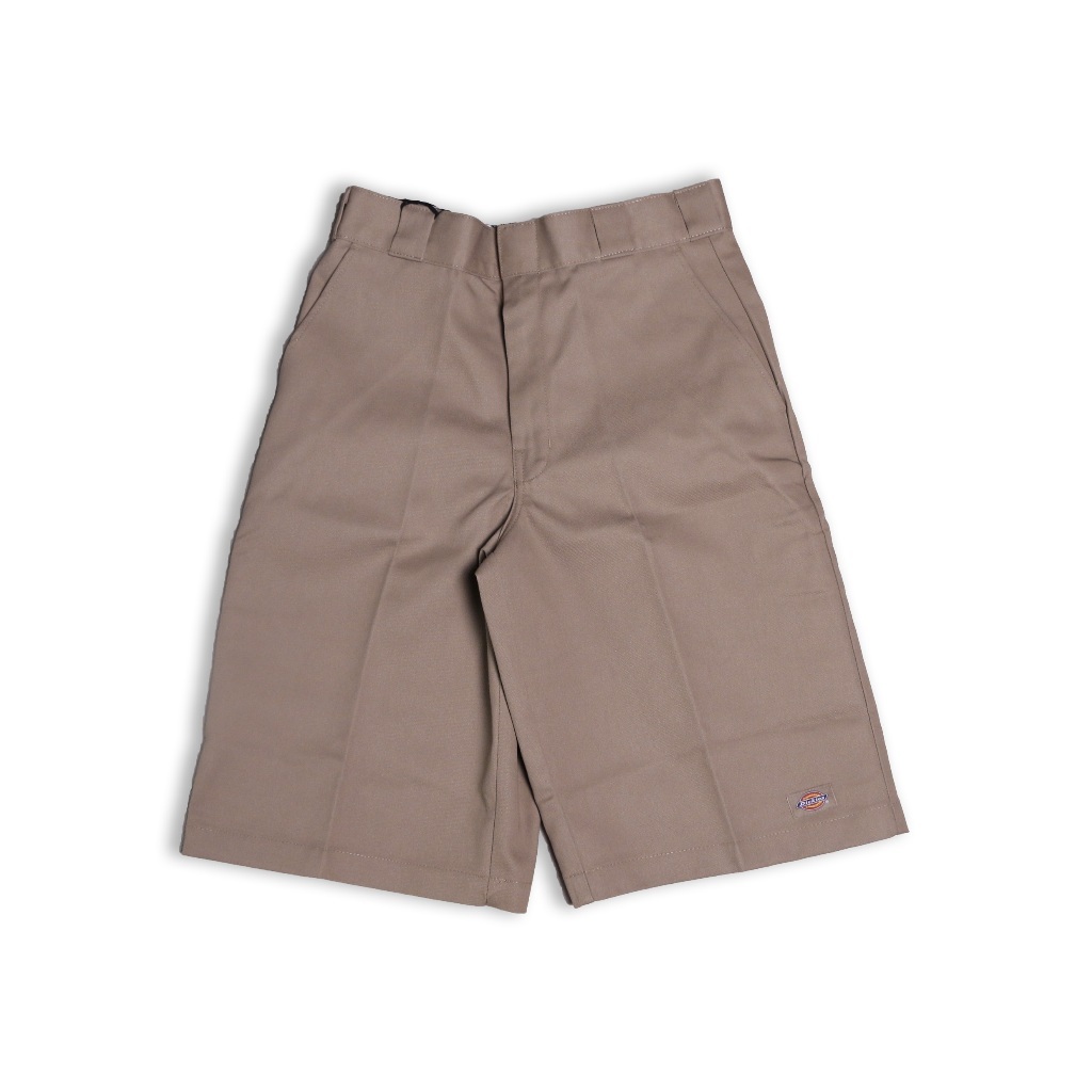 Dickies 13 Inch Loose Fit Short Pants Khaki