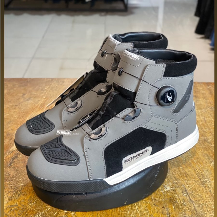 Sepatu Komine BK-300 Dial Fit WP Microfiber Sneakers - Grey Black Komine BK300 Shoes