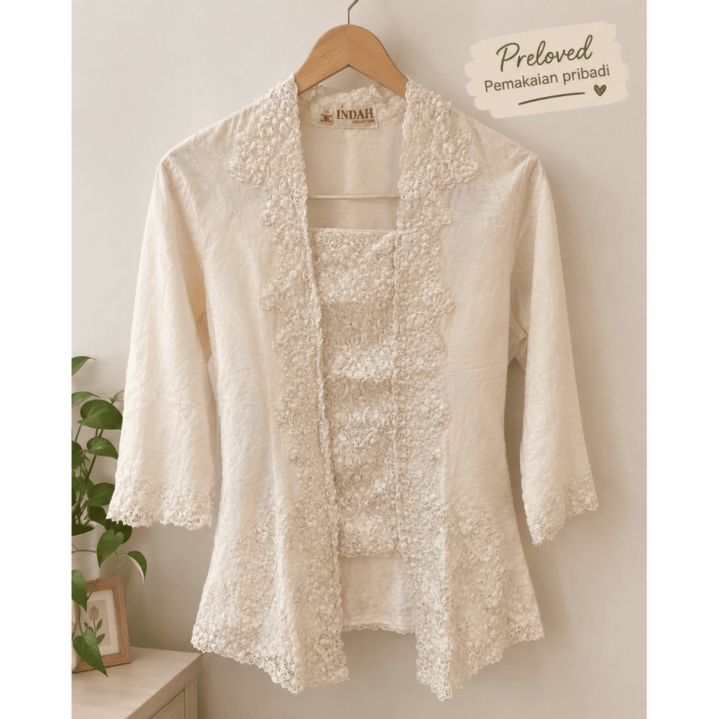 [PRELOVED] Kebaya Encim Putih Ivory Bordir Lace