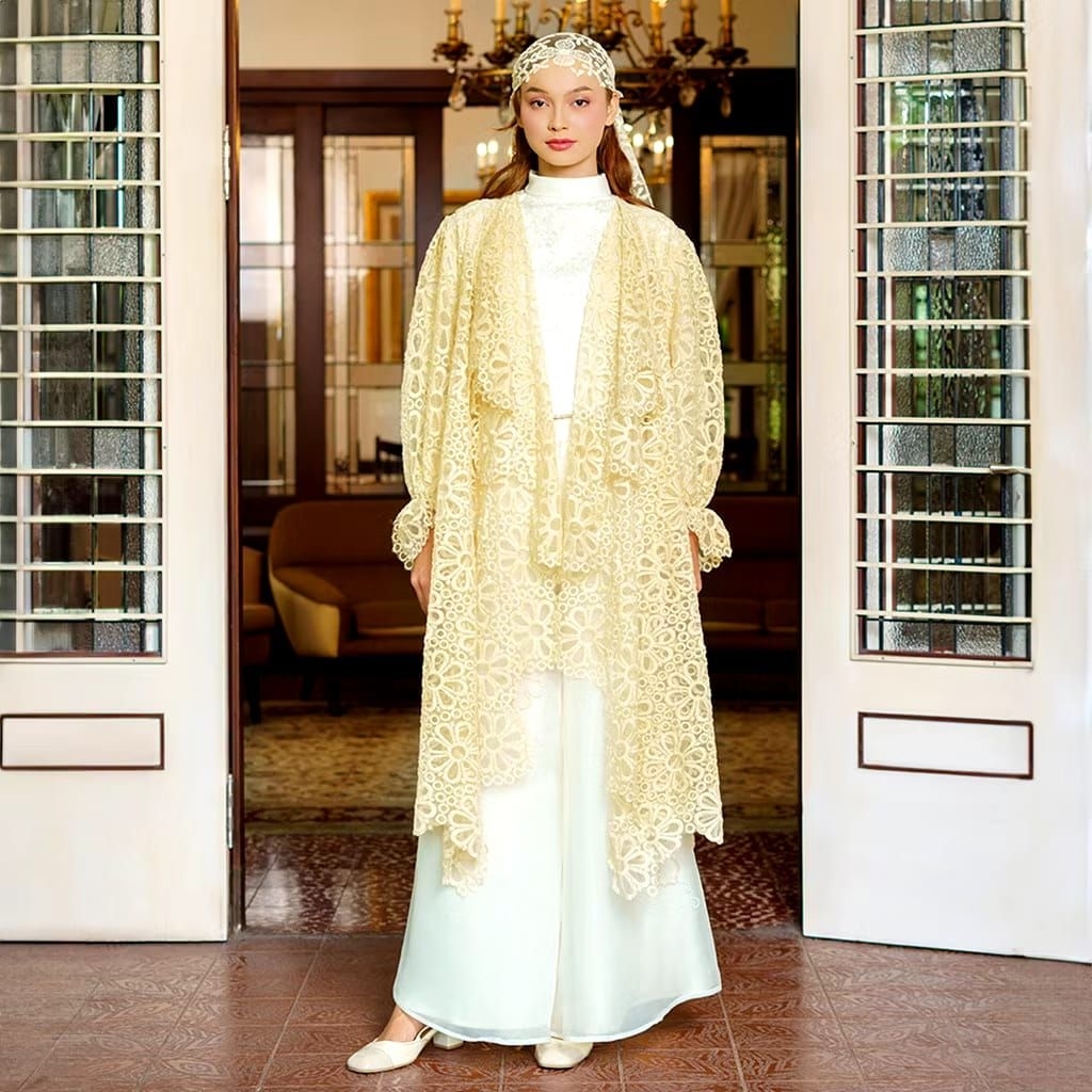 Adenia Outer By Jenna & Kaia