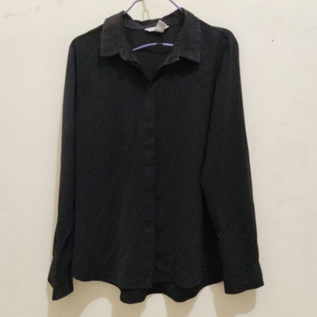 (PL) PRELOVED Kemeja Hitam HNM Minus Pemakaian