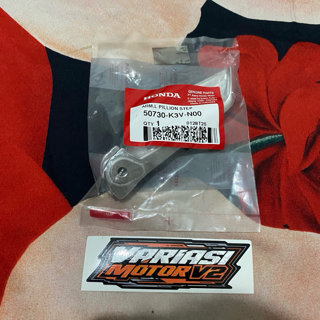 Footstep Stylo 160 Kiri Original Honda Ahm 50730K3VN00