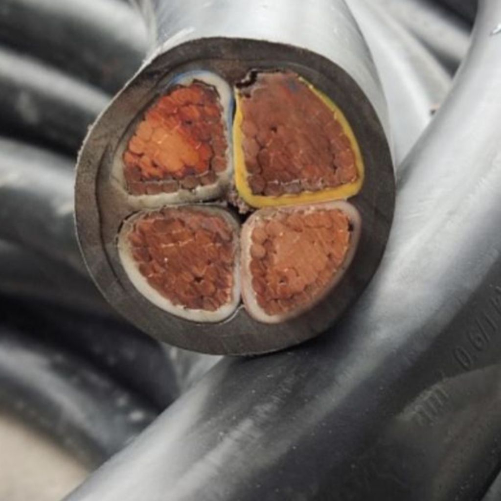 kabel NYY 4x120mm kabelmetal/kabelindo kabel tufur 4x120 mm warna Hitam kabelindo/kabelmetal