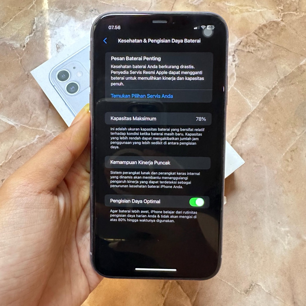 Preloved Iphone 11 - 128 GB - purple (EX IBOX)