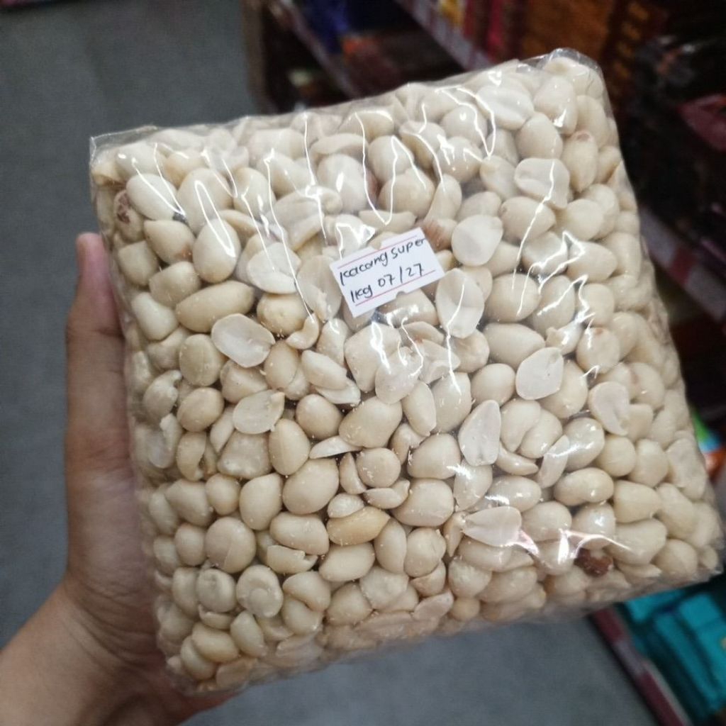KACANG TANAH KUPAS 1KG